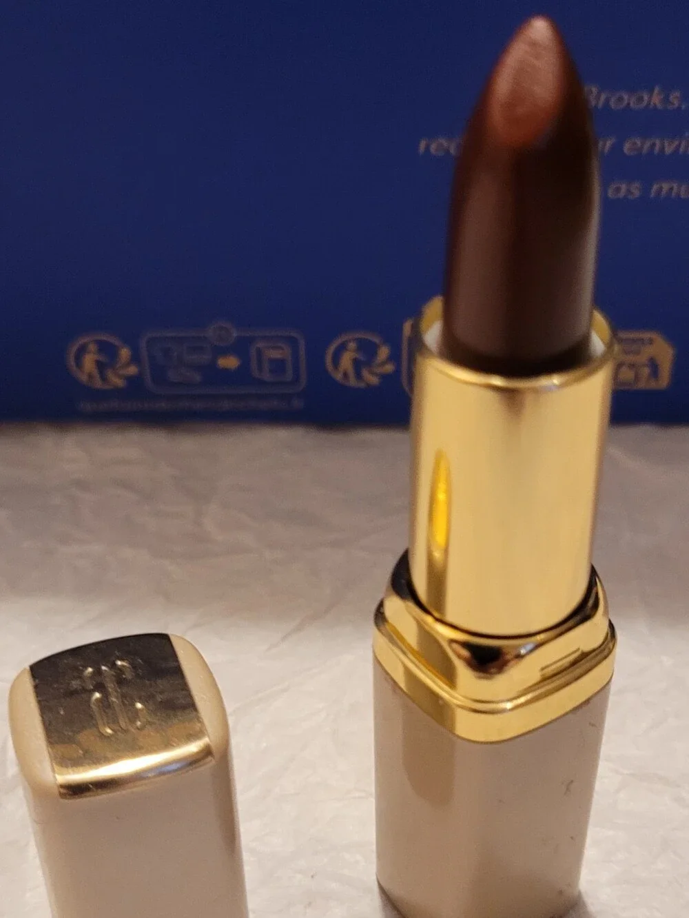3 DIFF Vintage Avon Lipstick: Women Of Earth-Beyond Color-Ultra